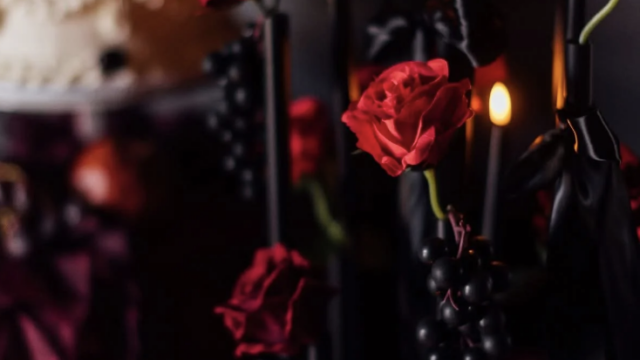 STUDIO SOIREE RED WEDDING